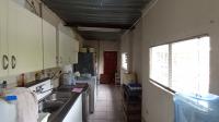 Scullery - 16 square meters of property in Roodekrans