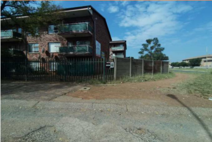 SA Home Loans Sale in Execution 2 Bedroom Sectional Title for Sale in Vanderbijlpark - MR668518