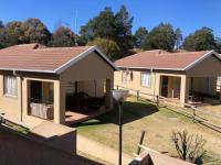 3 Bedroom 2 Bathroom Simplex for Sale for sale in Ormonde