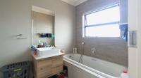 Main Bathroom - 8 square meters of property in Louwlardia