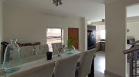 Dining Room - 7 square meters of property in Louwlardia