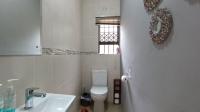 Guest Toilet - 3 square meters of property in Tres-Jolie A.H.