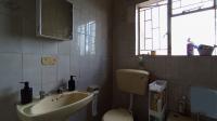 Main Bathroom - 6 square meters of property in Florida