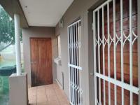 2 Bedroom 1 Bathroom Flat/Apartment to Rent for sale in Cashan