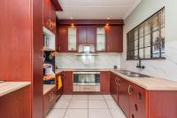 Kitchen - 15 square meters of property in Witpoortjie