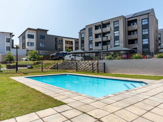 2 Bedroom Apartment for Sale For Sale in Athlone Park - MR669015