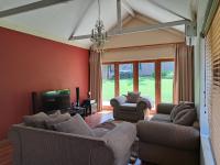 Lounges of property in Parkmore