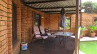 Patio - 139 square meters of property in Princess A.H.