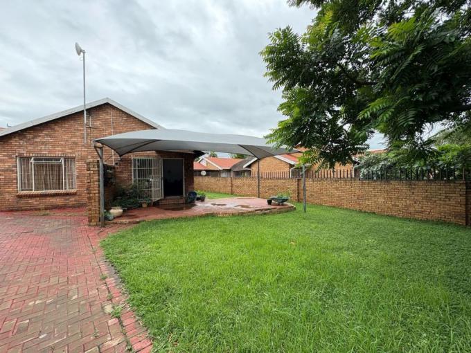 3 Bedroom House for Sale For Sale in Rustenburg - MR669523