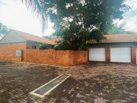 2 Bedroom 2 Bathroom Simplex for Sale for sale in Centurion Central