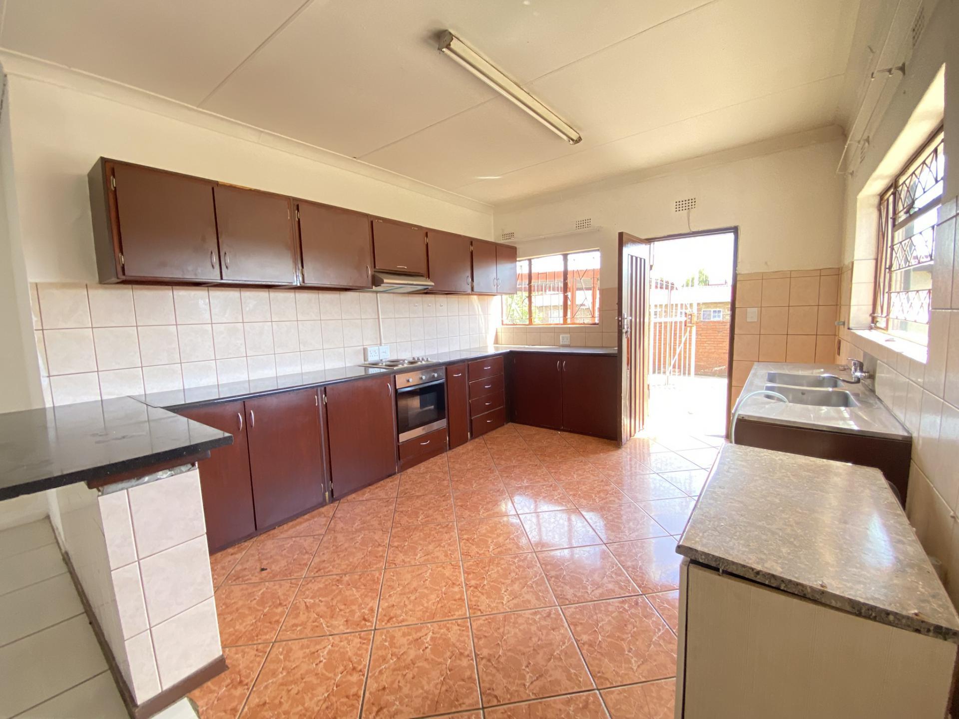 Kitchen of property in Paul Krugersoord