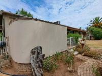  of property in Oudtshoorn