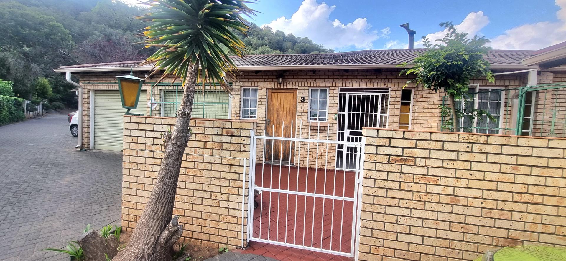 Front View of property in Westdene (Bloemfontein)