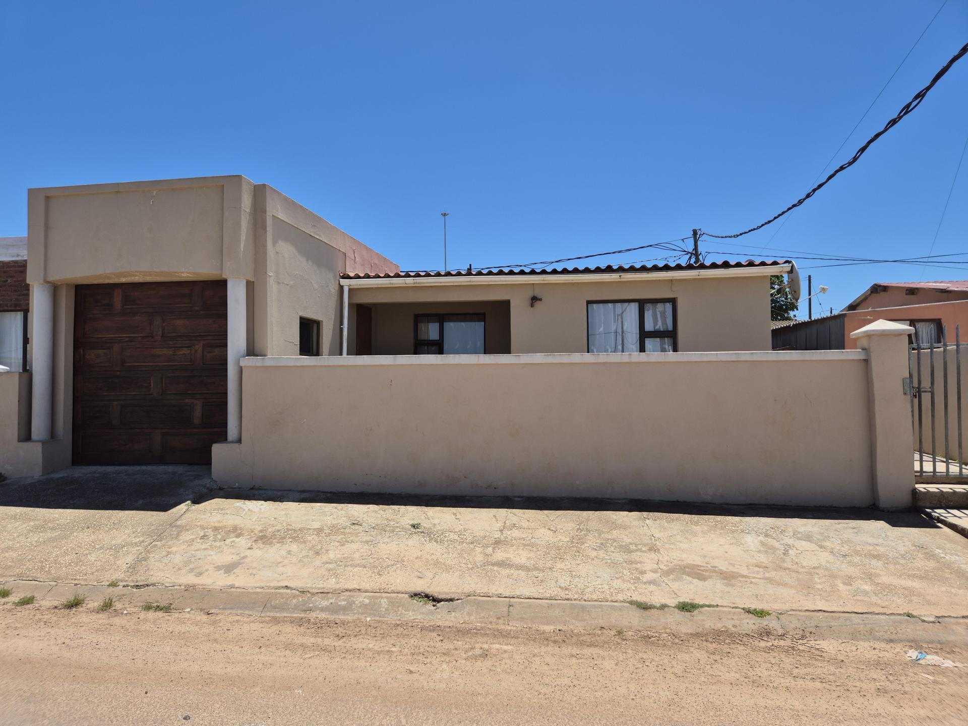  of property in Uitenhage