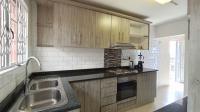 Kitchen - 12 square meters of property in Lotus Park