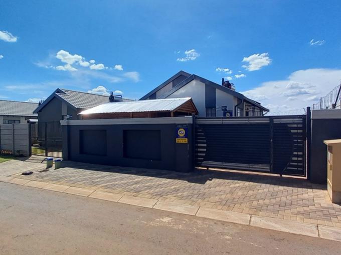 3 Bedroom House for Sale For Sale in Alberton - MR669932