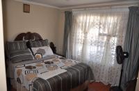 Bed Room 2 of property in Rustenburg