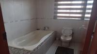 Bathroom 2 of property in Vosloorus