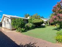 3 Bedroom 2 Bathroom House for Sale for sale in Oudtshoorn