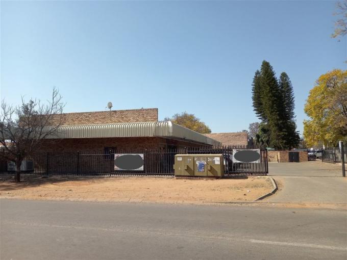 Commercial for Sale For Sale in Rustenburg - MR670081