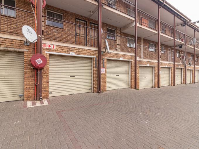 2 Bedroom Apartment for Sale For Sale in Kempton Park - MR670194