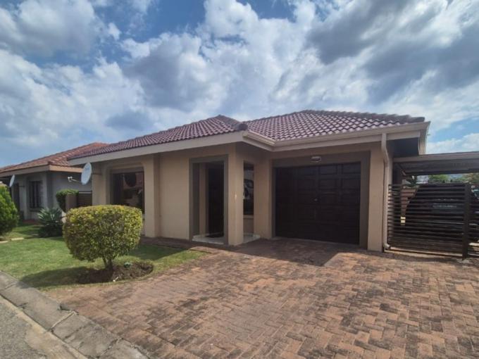 3 Bedroom House for Sale For Sale in Waterval East - MR670373