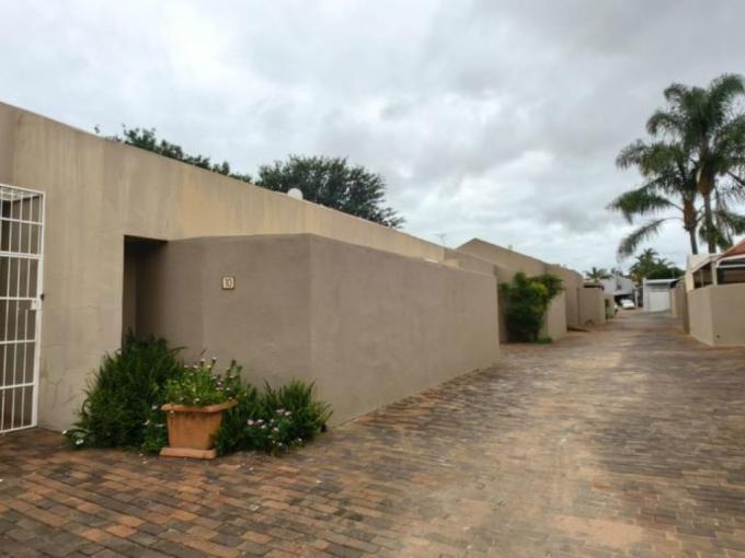 3 Bedroom Simplex for Sale For Sale in Welgelegen (Polokwane) - MR670516