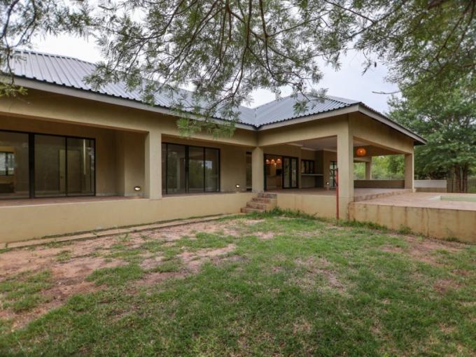 3 Bedroom House for Sale For Sale in Hoedspruit - MR670586