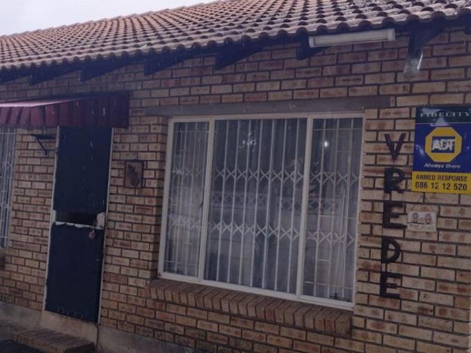 3 Bedroom House for Sale For Sale in Rustenburg - MR671042