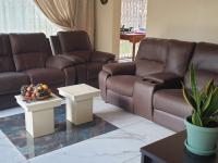  of property in Glenvista