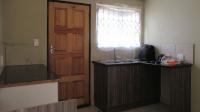 Kitchen - 7 square meters of property in Mohlakeng