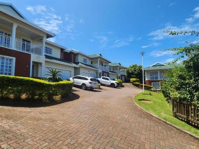 3 Bedroom Duplex for Sale For Sale in Mount Edgecombe  - MR671508