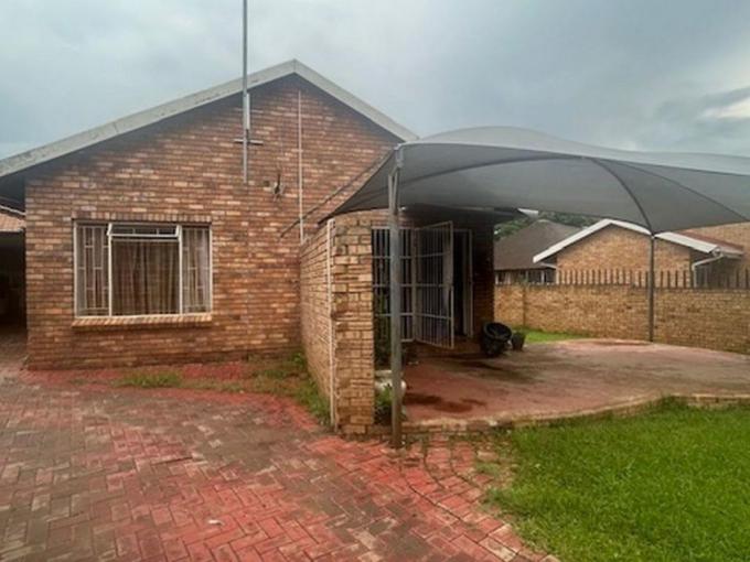 3 Bedroom House for Sale For Sale in Rustenburg - MR671855