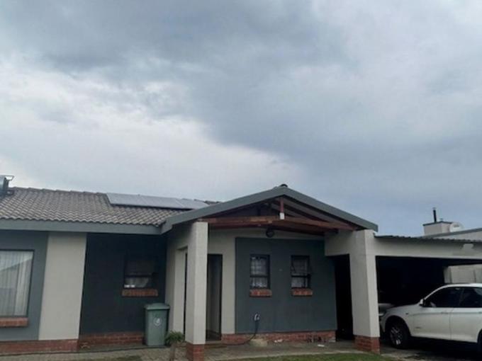 3 Bedroom Sectional Title for Sale For Sale in Waterval East - MR671856