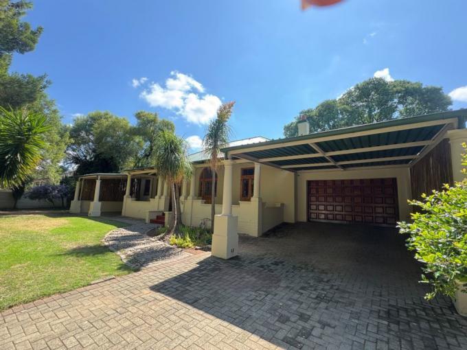 3 Bedroom House for Sale For Sale in Westdene (Bloemfontein) - MR671871