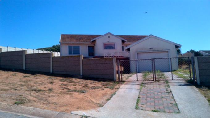 SA Home Loans Sale in Execution 3 Bedroom House for Sale in Vredenburg - MR672222