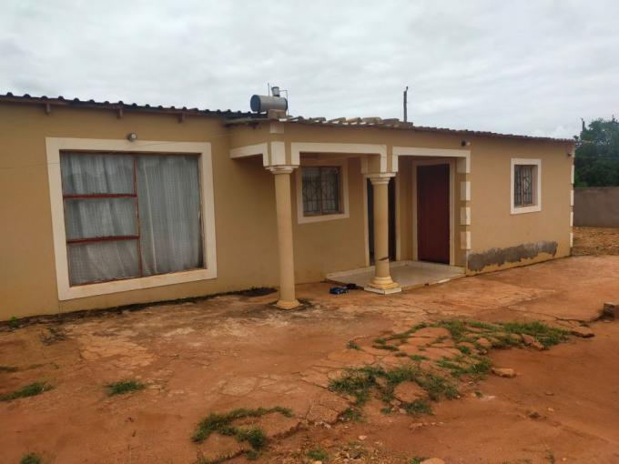 3 Bedroom House for Sale For Sale in Thohoyandou - MR672675