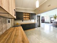  of property in Stilbaai (Still Bay)