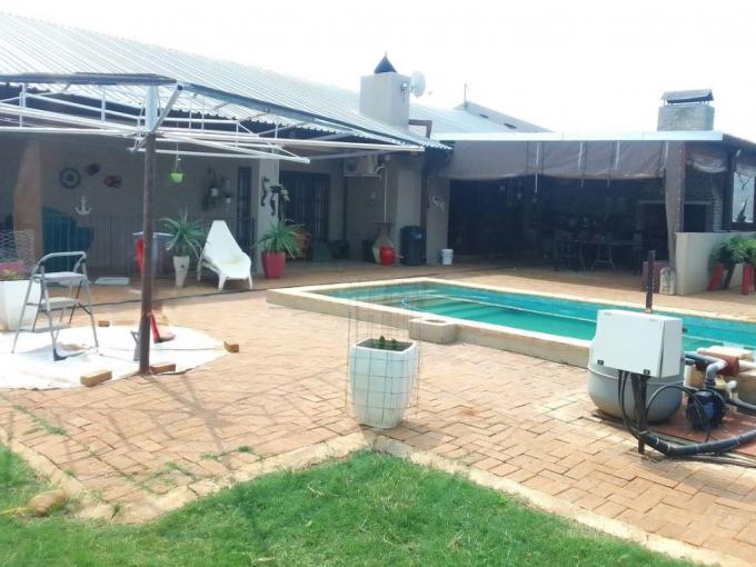 Farm for Sale For Sale in Rustenburg - MR673929