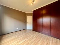  of property in Glenvista