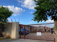  of property in Liefde en Vrede