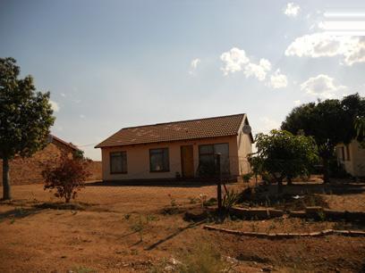 Front View of property in Soshanguve