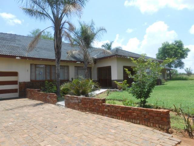 Standard Bank Repossessed 6 Bedroom House for Sale in Pretoria North